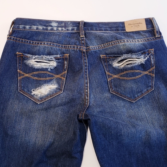 A&F Distressed Slim Boyfriend Jeans size 4/27 - Picture 5 of 7